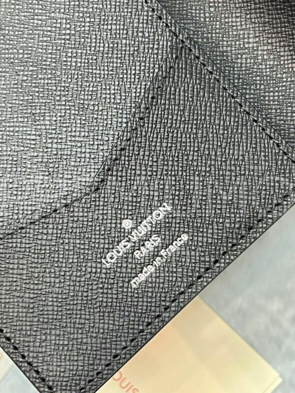 Louis Vuitton обложка на паспорт PR469598 7