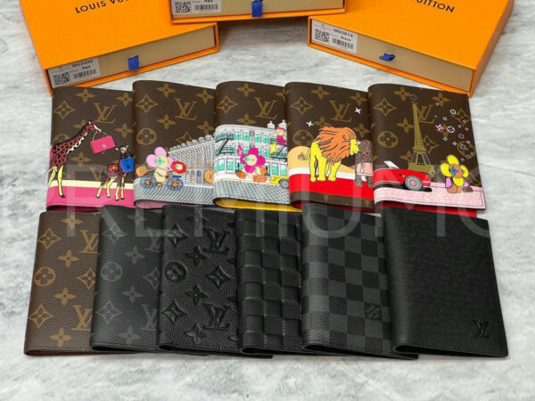 Louis Vuitton обложка на паспорт PR347822 13