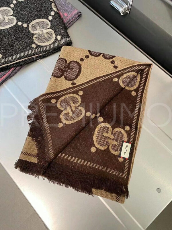 Gucci шарф PR586987 3