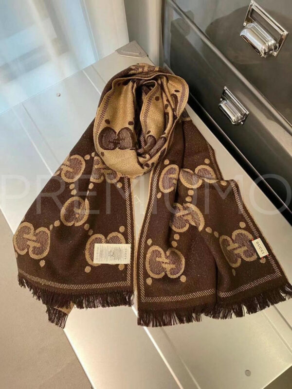 Gucci шарф PR586987