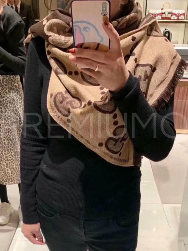 Gucci шарф PR586987 9
