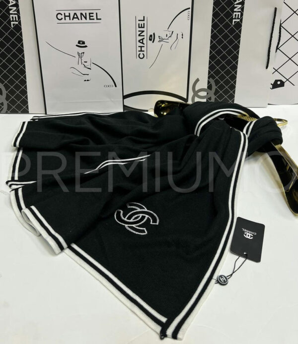 Chanel палантин PR875956 2
