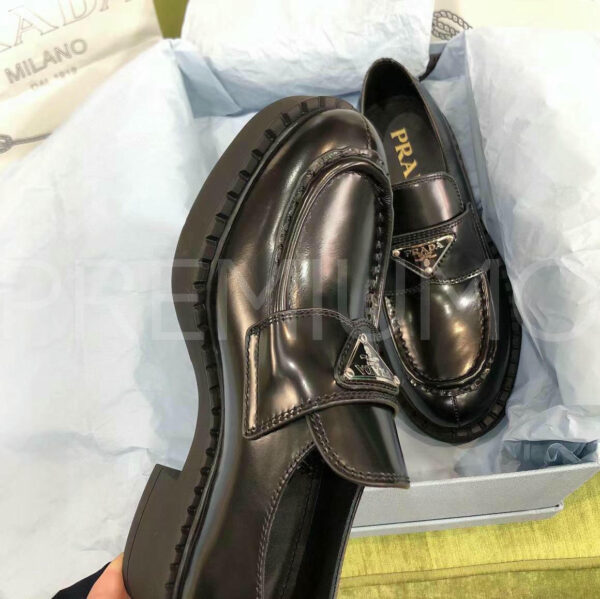 Prada лоферы PR554998 25