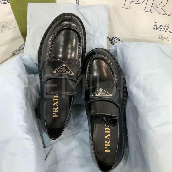 Prada лоферы PR554998 23