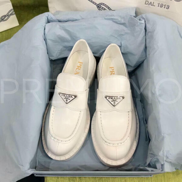 Prada лоферы PR312388 8