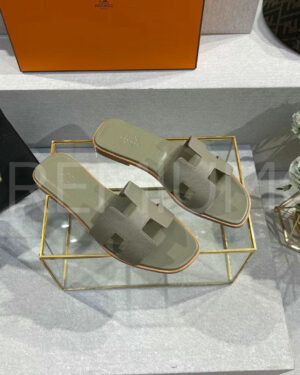 Hermes шлепанцы PR281593