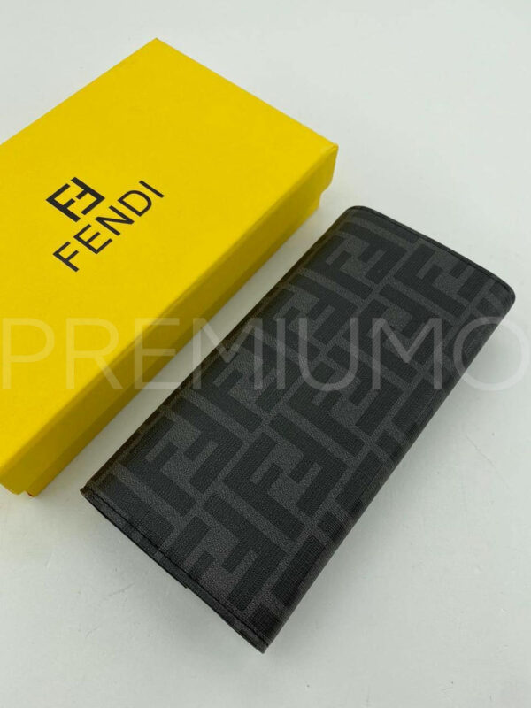 Fendi кошелек PR552997 2
