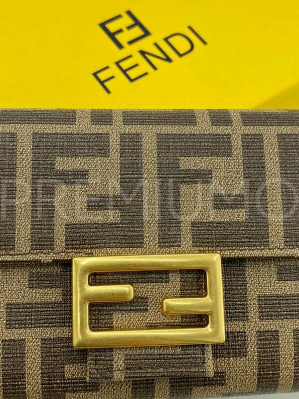 Fendi кошелек PR889442 5