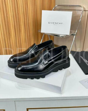Givenchy лоферы PR431264