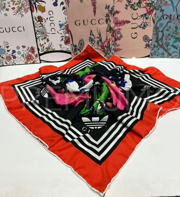 Gucci платок PR468838