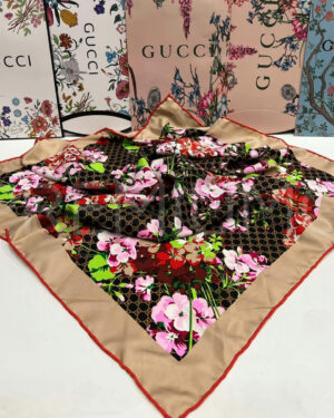 Gucci платок PR756831