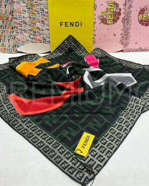 Fendi платок PR264026