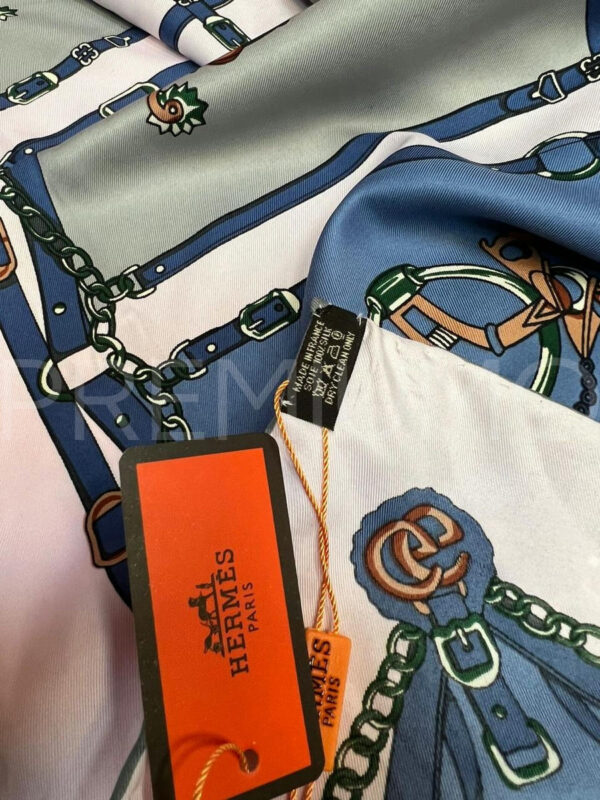 Hermes платок PR367820 2
