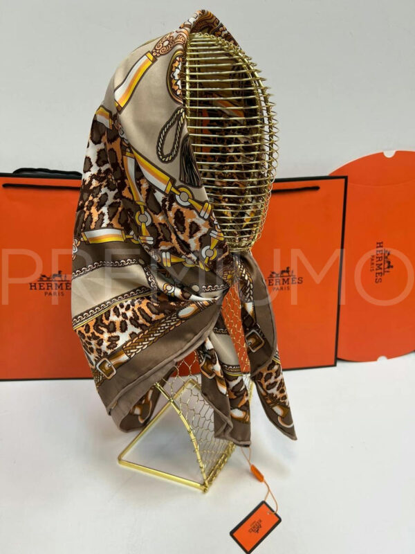 Hermes платок PR183362 2
