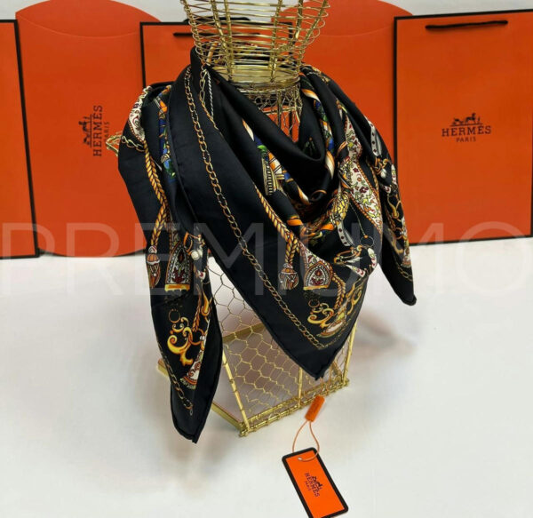 Hermes платок PR737947
