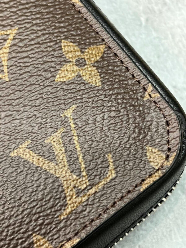 Louis Vuitton кошелек PR912166 18