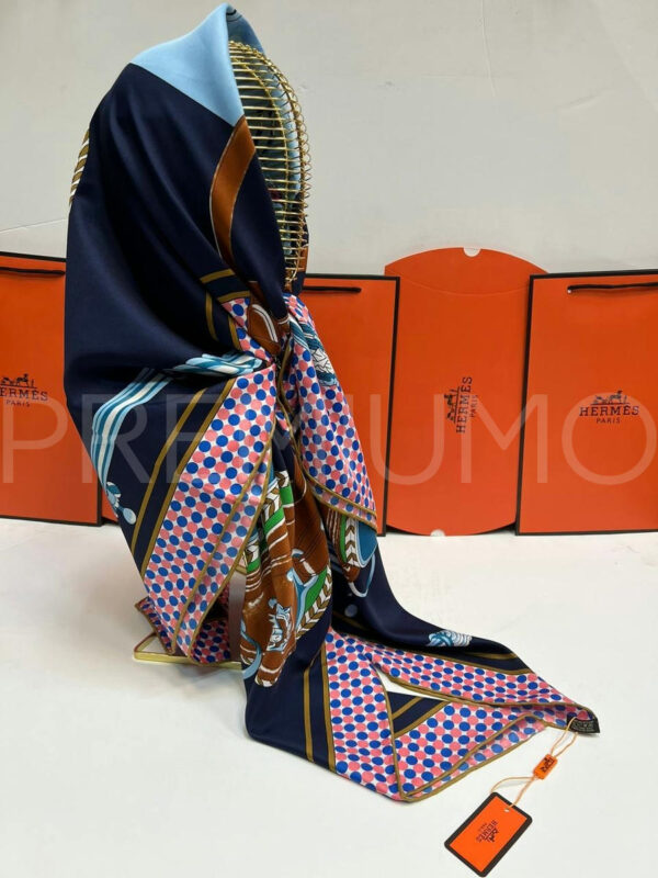 Hermes платок PR784943 2