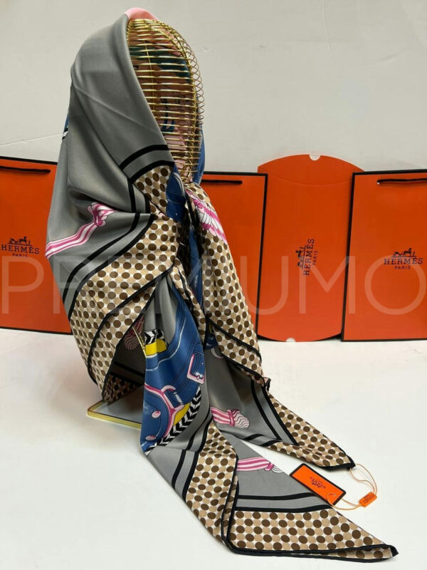 Hermes платок PR217305 2
