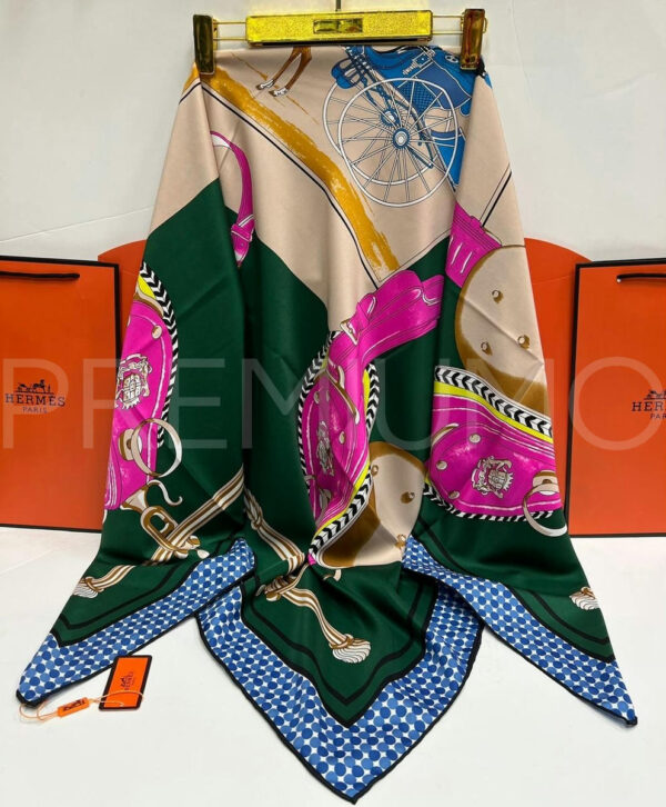 Hermes платок PR729319