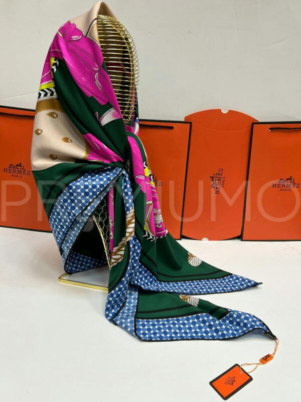 Hermes платок PR729319 2