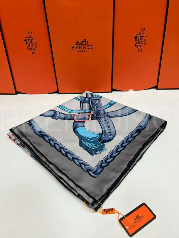 Hermes платок PR695960 3