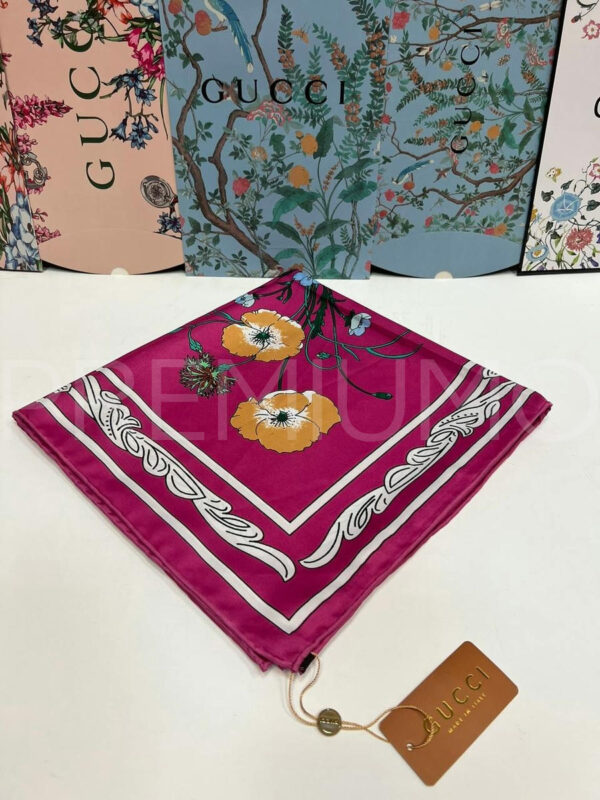Gucci платок PR686710 3