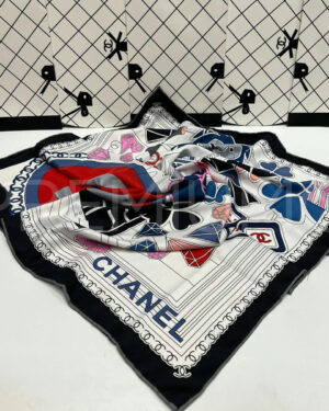 Chanel платок PR613074