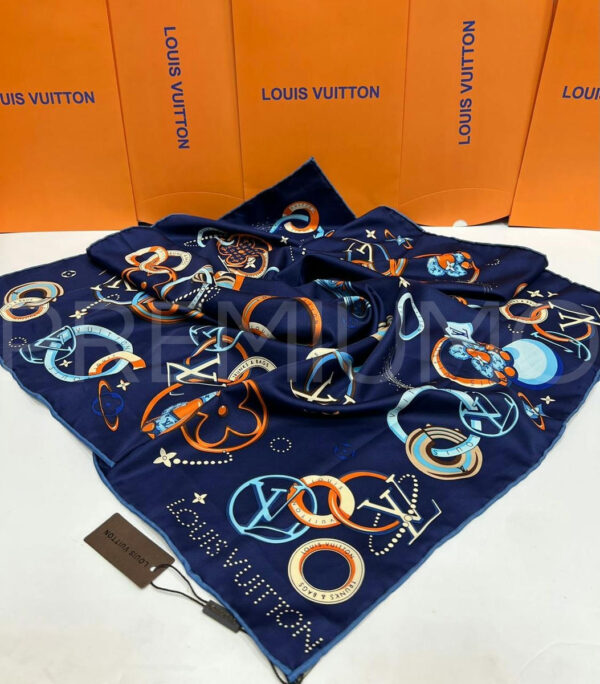 Louis Vuiiton платок PR802431