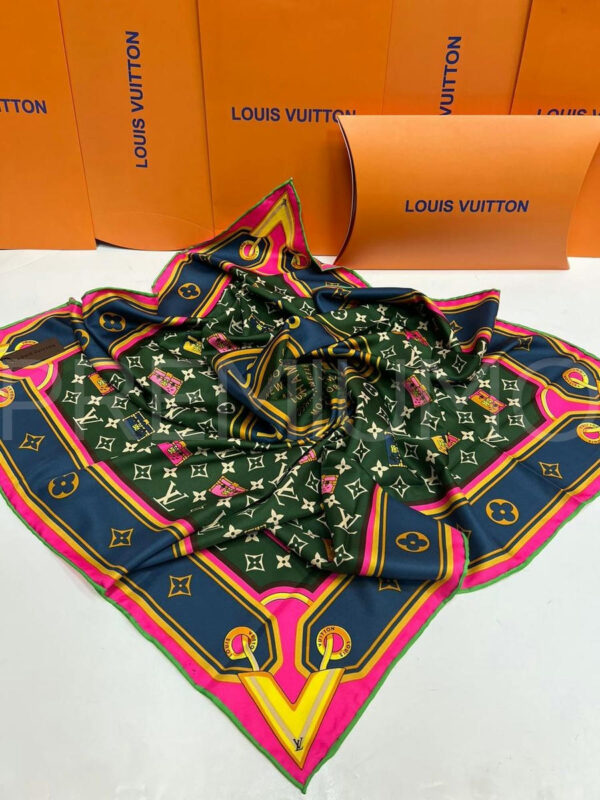 Louis Vuiiton платок PR360402