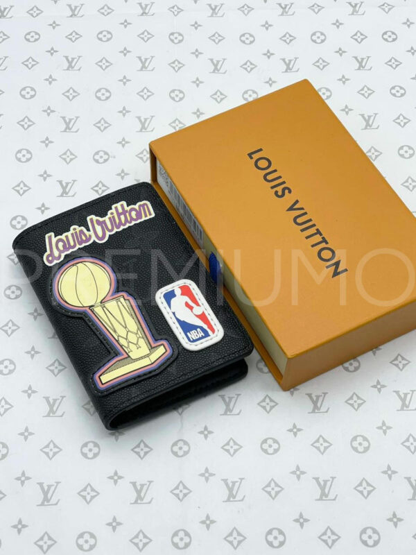 Louis Vuitton картхолдер PR132229