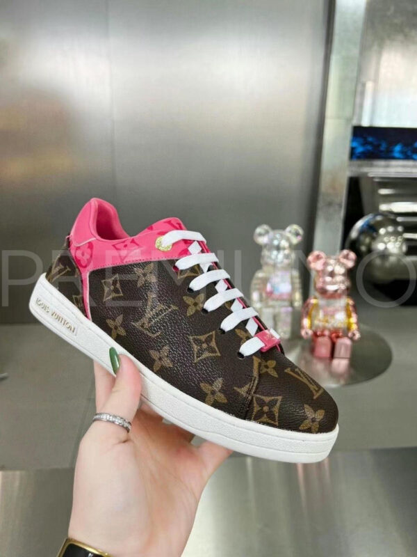 Louis Vuitton кроссовки PR847064 3
