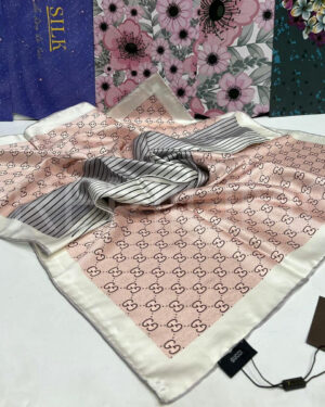 Gucci платок PR407906