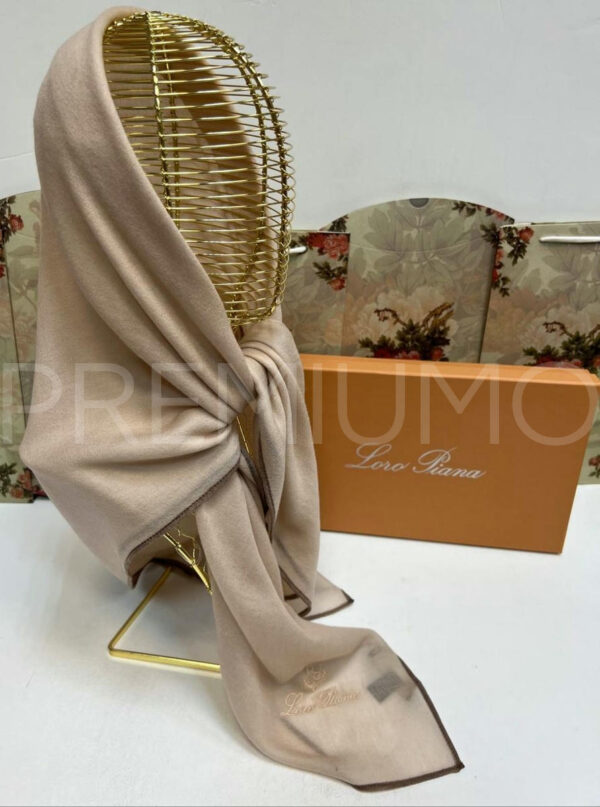 Loro Piana платок PR891426 2