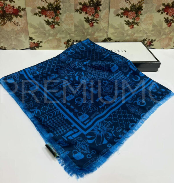 Gucci платок PR729535 3