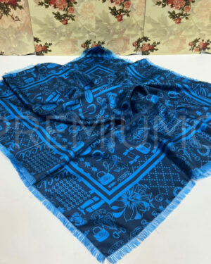 Gucci платок PR729535