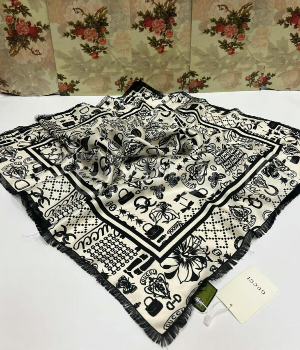 Gucci платок PR859745