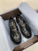 Prada лоферы PR554998 80