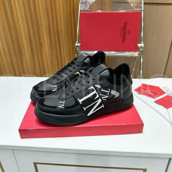 Valentino кроссовки PR500950