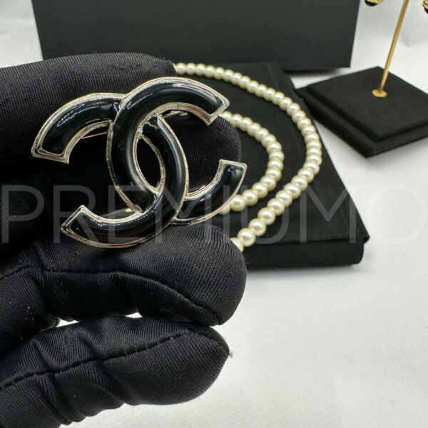 Chanel брошь PR495942
