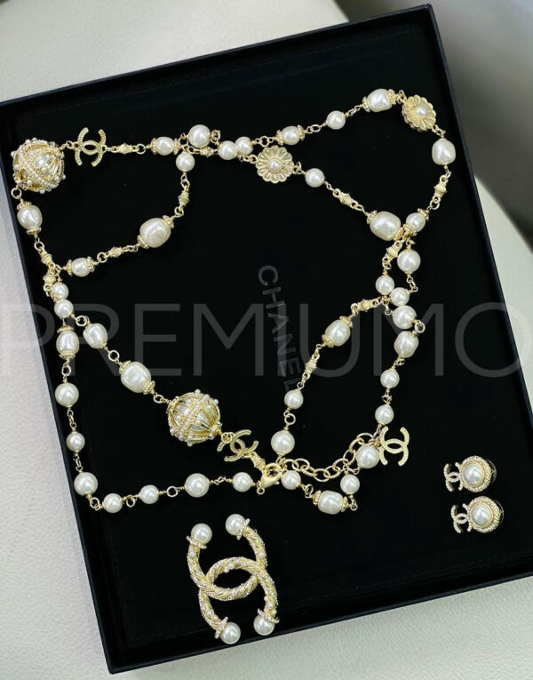 Chanel брошь PR804673 3