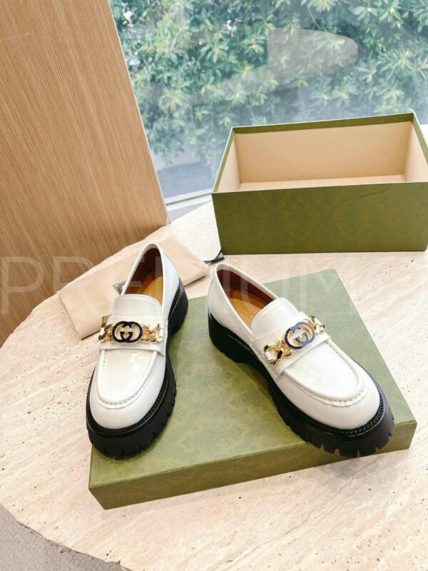 Gucci лоферы PR745628 21