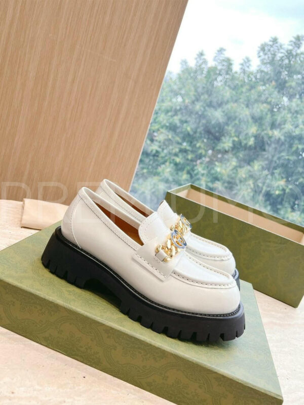 Gucci лоферы PR745628 23