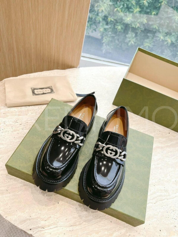 Gucci лоферы PR712454 25