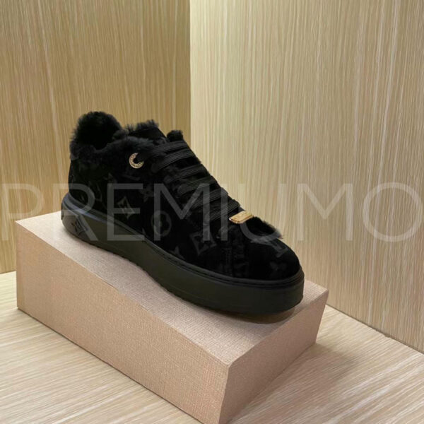 Louis Vuitton Time Out кроссовки PR793569 3