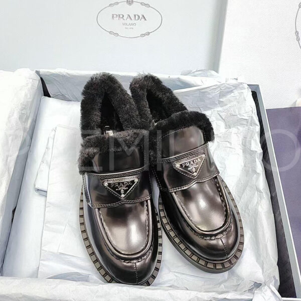 Prada лоферы PR201426