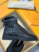 Louis Vuitton кроссовки PR464314 9