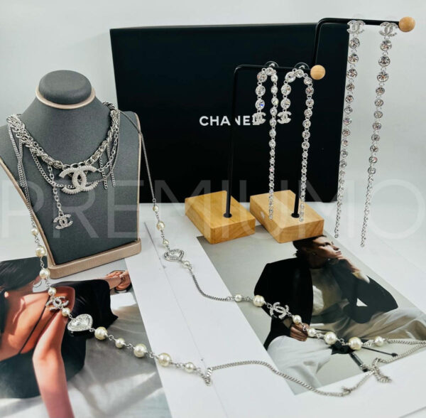 Chanel серьги справа PR520573 2