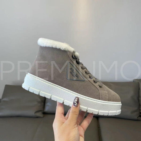 Prada кроссовки PR610463 2