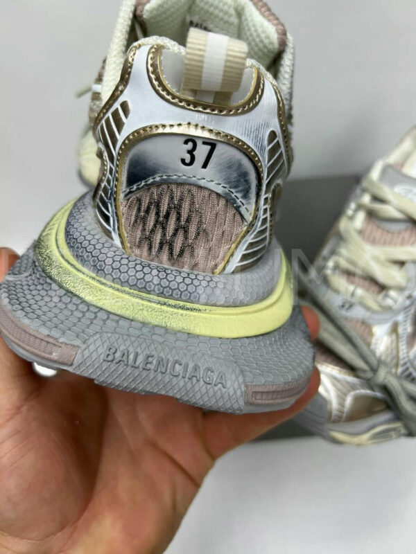 Balenciaga кроссовки PR827416 6