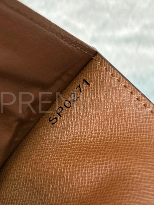 Louis Vuitton обложка на паспорт PR701844 9